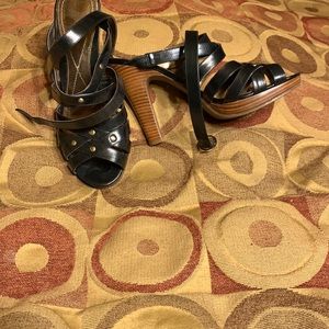 Enzo Angiolini heels